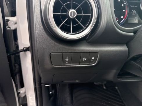 Used 2023 Hyundai Kona SEL w/ Convenience Package image 15