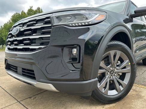 New 2026 Ford Explorer Active w/ Active Comfort Package AWD/4WD image 29