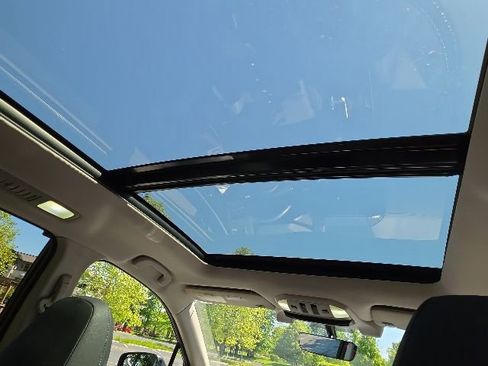 Certified 2022 Subaru Ascent Onyx Edition AWD/4WD image 22