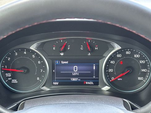 Used 2024 Chevrolet Equinox RS FWD image 31