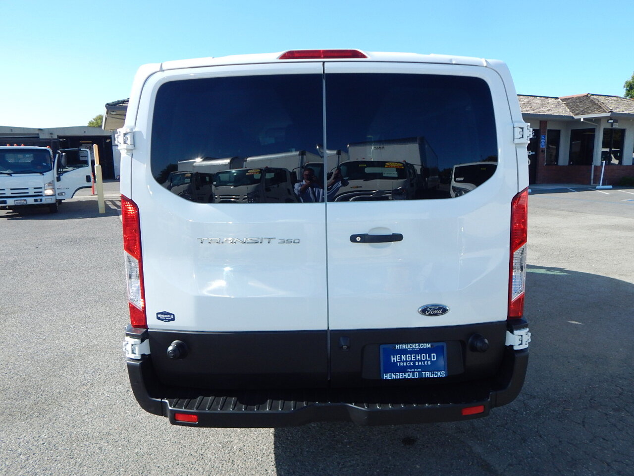 Used 2018 Ford Transit 350 XL RWD image 7