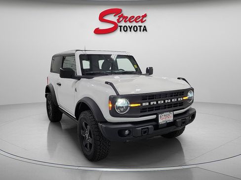 Used 2024 Ford Bronco Black Diamond image 5