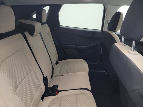 Used 2022 Ford Escape SE FWD image 19