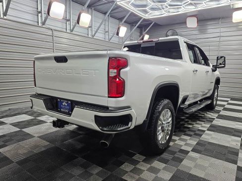 Used 2020 Chevrolet Silverado 2500 High Country w/ Safety Package II AWD/4WD image 5