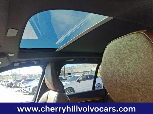 Certified 2023 Volvo XC90 B6 Plus w/ Protection Package image 15