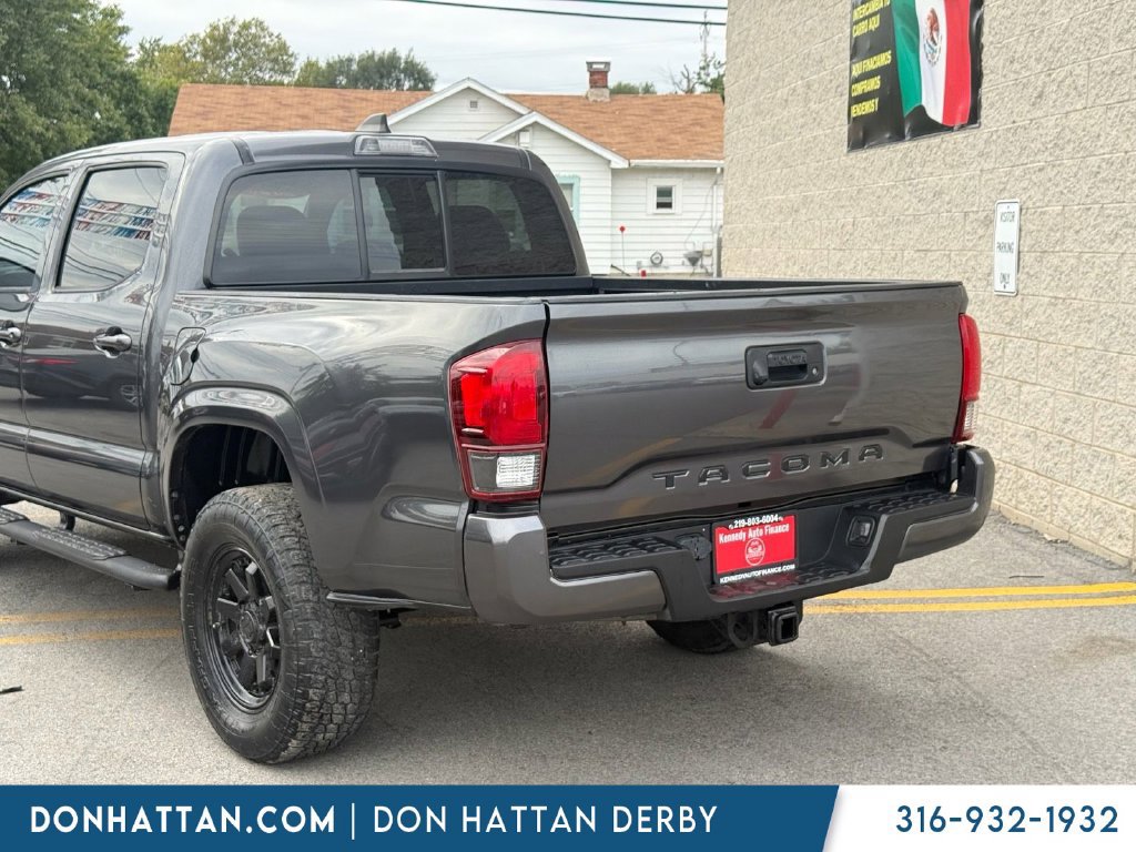 Used 2023 Toyota Tacoma SR AWD/4WD image 5