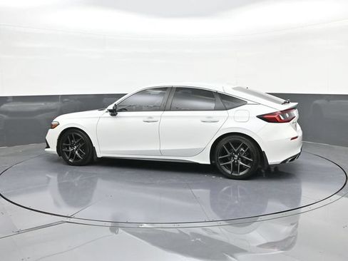 Certified 2024 Honda Civic Sport Touring image 5