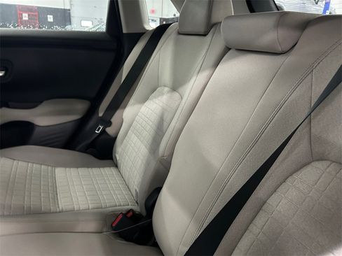 New 2026 Honda HR-V LX image 16