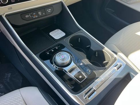 New 2026 Kia Carnival SX Prestige FWD image 21