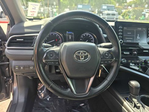 Used 2023 Toyota Camry SE FWD image 24