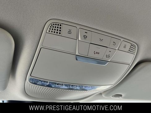 Used 2022 Mercedes-Benz GLC 300 4MATIC w/ Premium Package Lite image 34