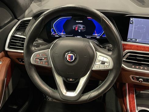Used 2021 BMW ALPINA XB7 image 18