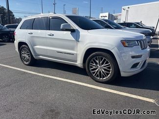 Used 2017 Jeep Grand Cherokee Summit w/ Platinum Series Group video 1