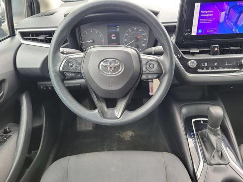 Used 2024 Toyota Corolla LE FWD image 13