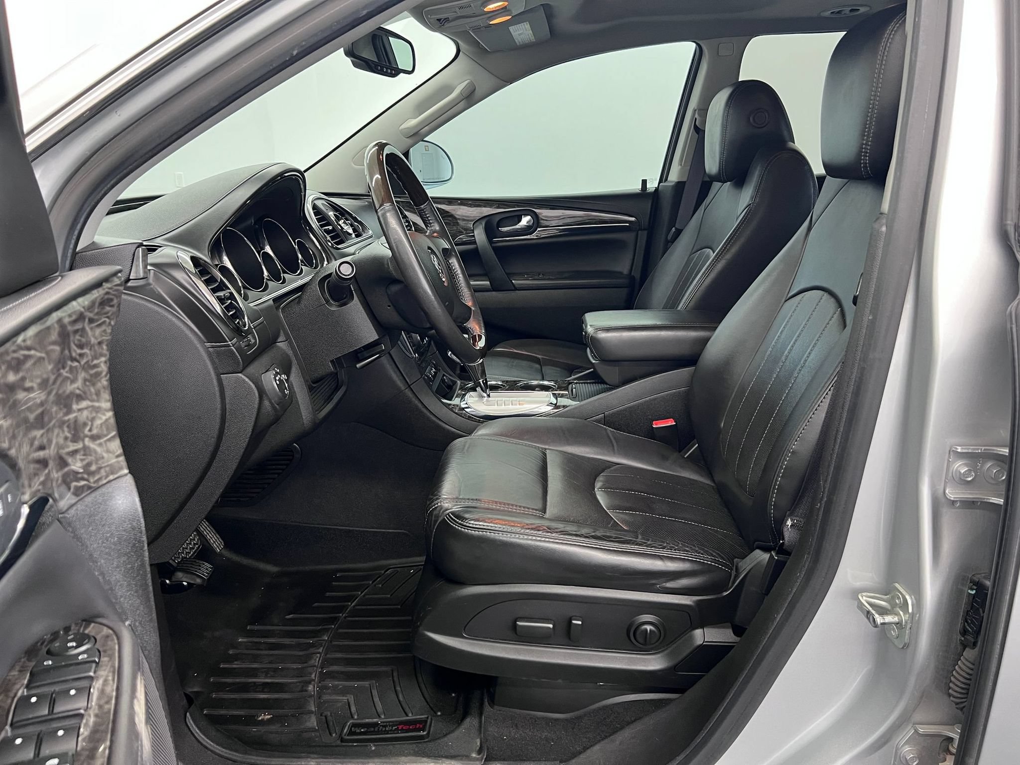 Used 2014 Buick Enclave Leather w/ Trailering Provision Package AWD/4WD image 5