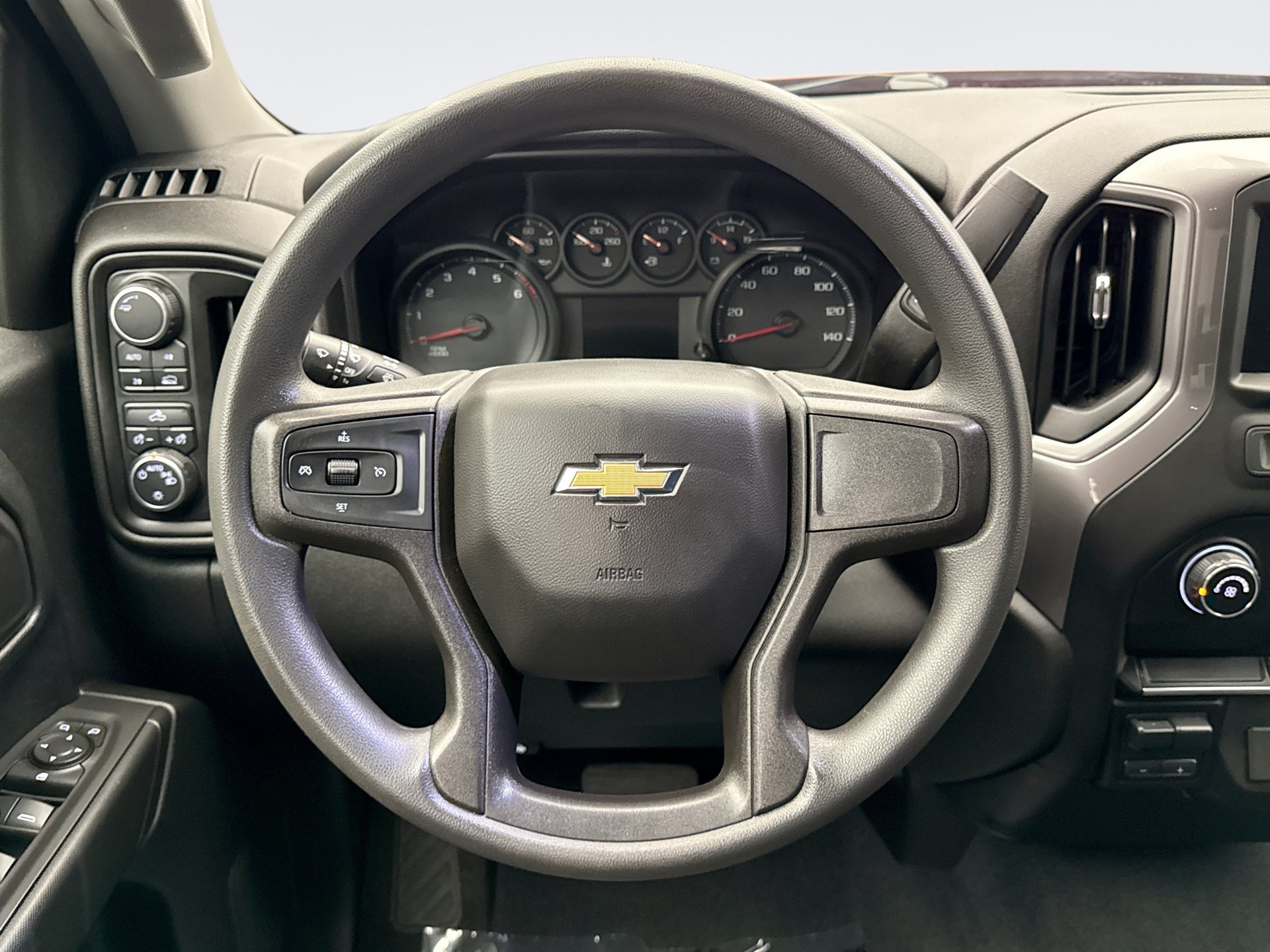 Used 2020 Chevrolet Silverado 1500 Custom w/ Custom Value Package AWD/4WD image 12