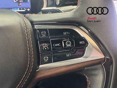 Used 2023 Jeep Grand Cherokee Summit w/ Adv Protech Group IV AWD/4WD image 20