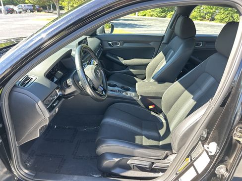 Used 2022 Honda Civic Sport image 16