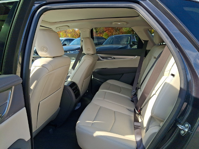 Used 2023 Cadillac XT5 Premium Luxury AWD/4WD image 13
