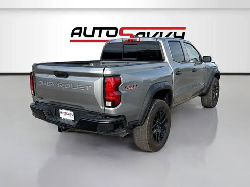 Used 2025 Chevrolet Colorado Trail Boss AWD/4WD image 7