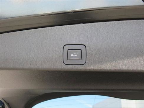 Certified 2024 Buick Encore GX Avenir w/ Avenir Technology Package image 36