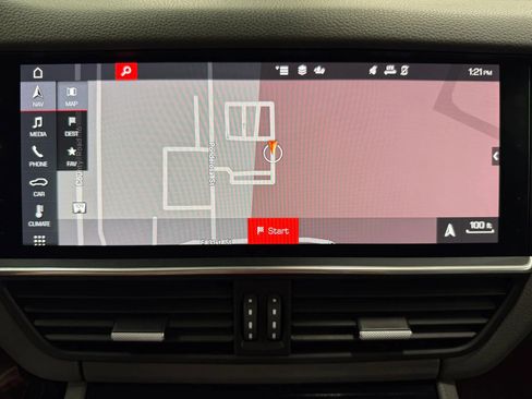 Used 2020 Porsche Cayenne AWD/4WD image 23