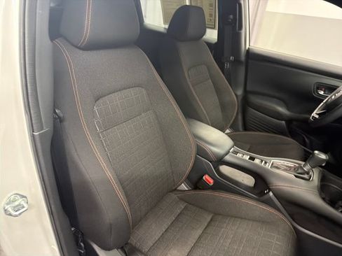 Used 2024 Honda HR-V Sport image 14