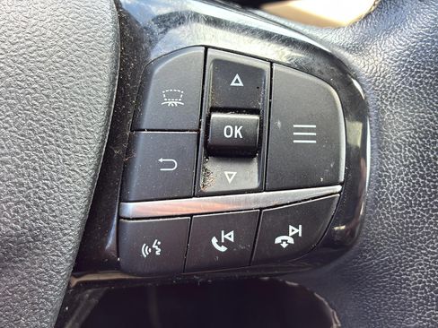 Used 2021 Ford Escape Titanium w/ Titanium Elite Package FWD image 16