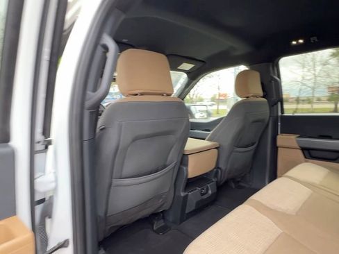 Used 2023 Ford F150 XLT image 38