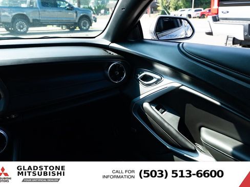 Used 2019 Chevrolet Camaro SS RWD image 10