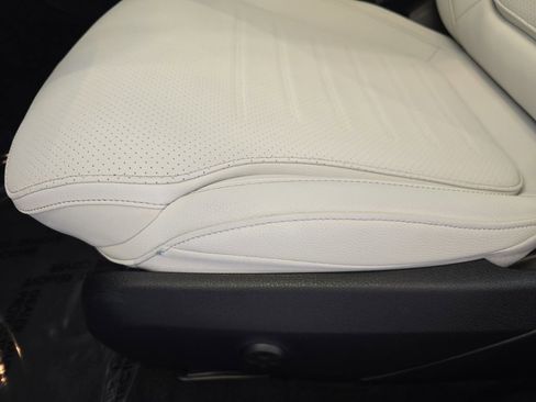 Certified 2025 Mercedes-Benz C 300 Sedan image 34