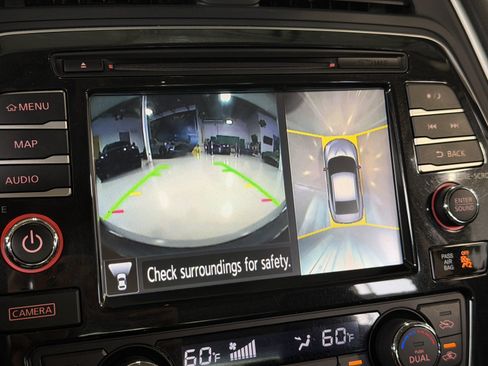 Used 2017 Nissan Maxima Platinum w/ Medallion Package FWD image 22