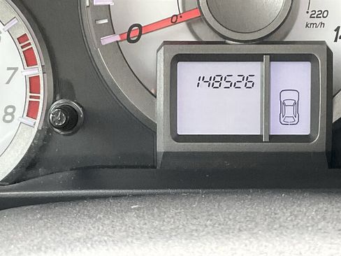 Used 2015 Honda Pilot LX image 24