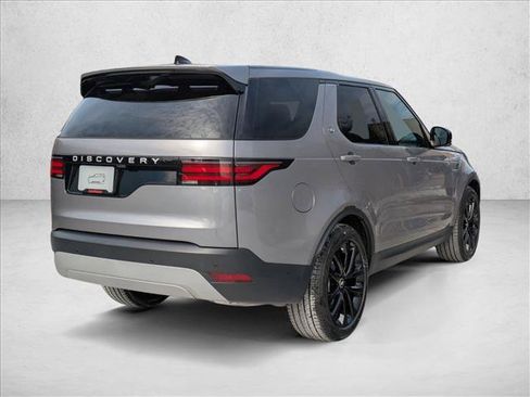 New 2026 Land Rover Discovery S AWD/4WD image 2