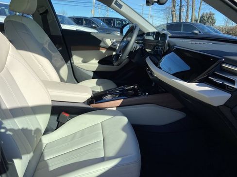 Used 2025 Audi A5 2.0T Premium w/ Convenience Package image 25