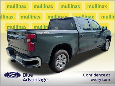 Used 2025 Chevrolet Silverado 1500 LT AWD/4WD image 2