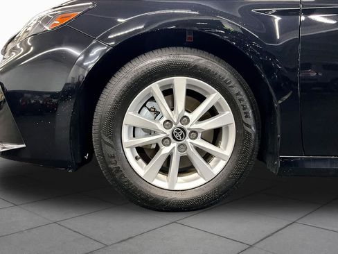 Used 2025 Toyota Camry LE w/ Convenience Package FWD image 10