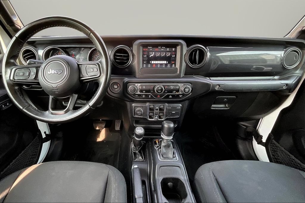 Used 2022 Jeep Gladiator Sport AWD/4WD image 8