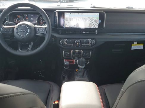 New 2026 Jeep Wrangler Unlimited Rubicon image 12