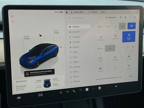 Used 2022 Tesla Model 3 Long Range image 31