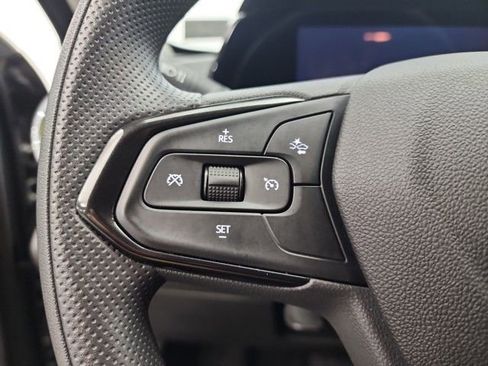 Used 2024 Chevrolet Trax LT image 22