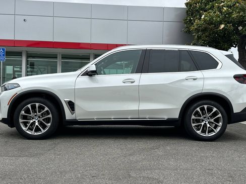 Used 2025 BMW X5 sDrive40i RWD image 6