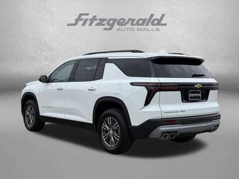 Used 2026 Chevrolet Traverse LT AWD/4WD image 10