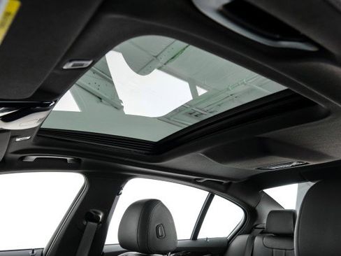 Used 2020 BMW 540i xDrive image 23