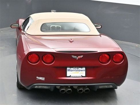 Used 2005 Chevrolet Corvette Convertible w/ Preferred Equipment Group image 20