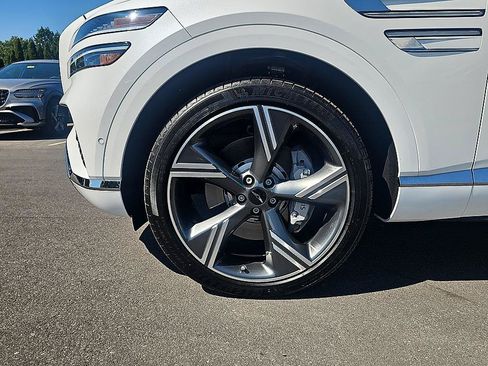Used 2025 Genesis GV80 3.5T Prestige AWD/4WD image 10