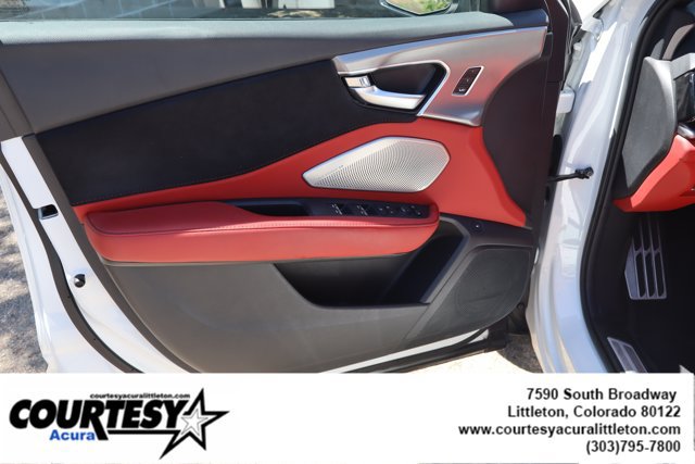 Used 2025 Acura RDX w/ Advance Package AWD/4WD image 25