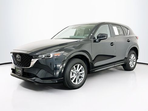 Used 2025 MAZDA CX-5 AWD 2.5 S w/ Preferred Package image 3