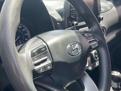 Used 2020 Hyundai Kona SE image 5