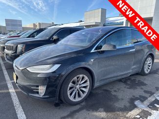 Used 2017 Tesla Model X video 1